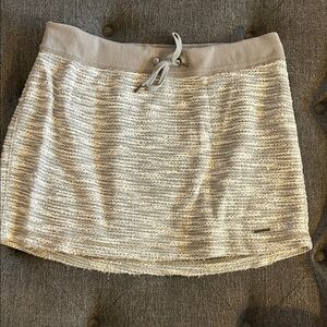 Abercrombie relaxed grey skirt